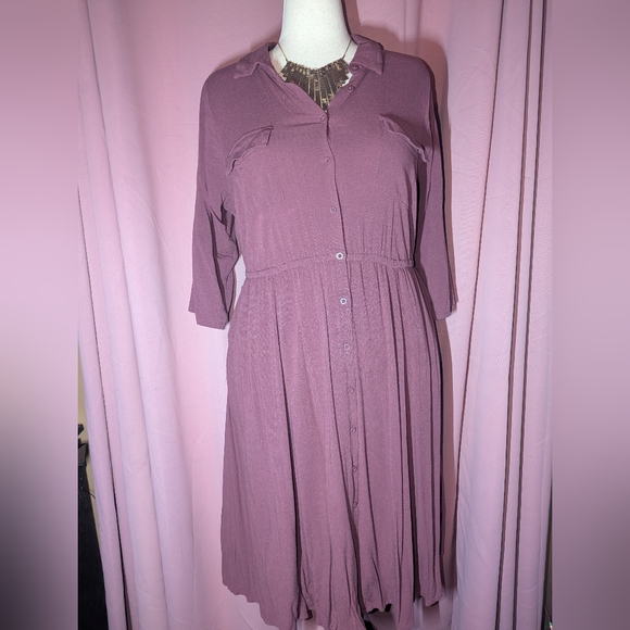torrid Dresses & Skirts - TORRID Mauve Collared Button-Down Dress 2x(14-16)